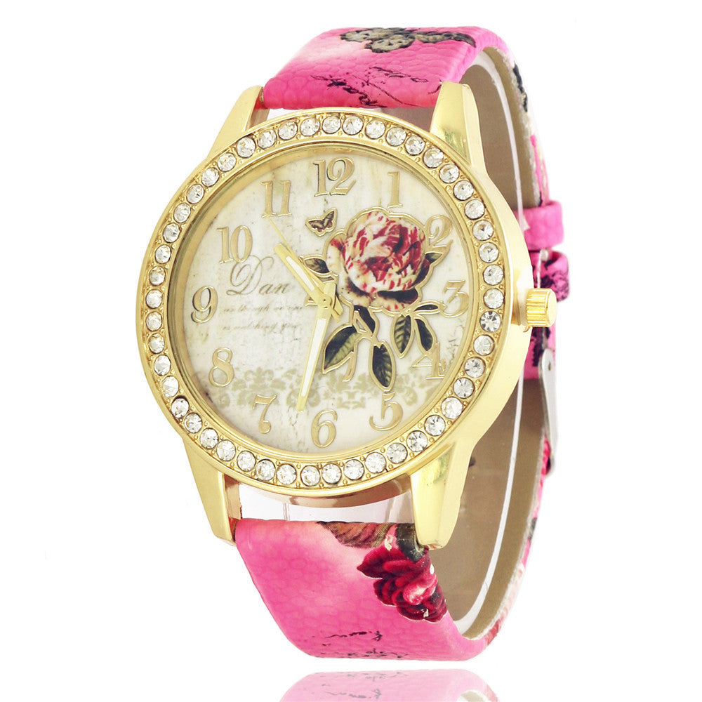 Diamond-inlaid Gold Case Rose Pattern Fashion Quartz Watch Rose Red