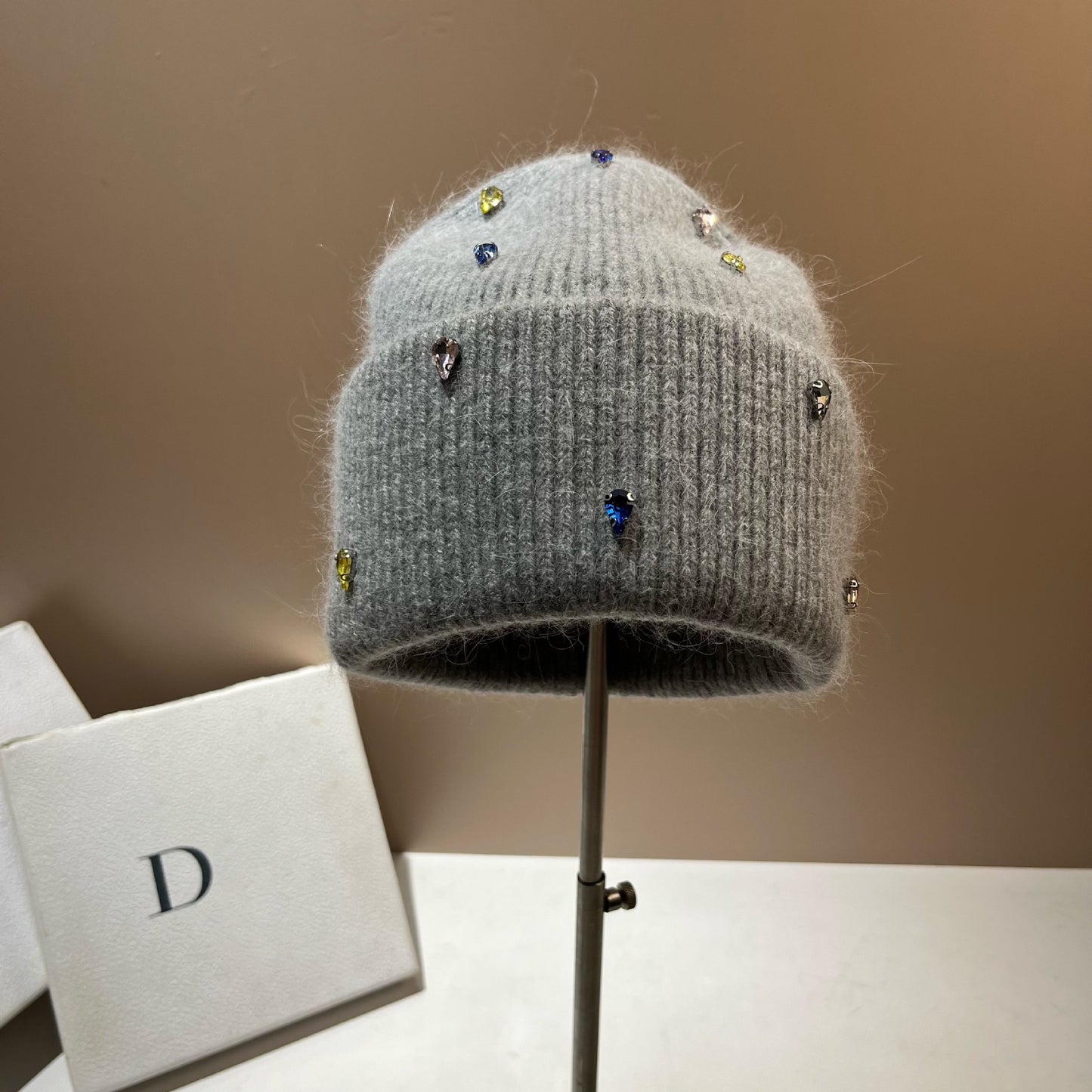 Color Diamond Light Luxury Winter Rabbit Hair Knitted Hat Personality Colorful Light Gray Free Size