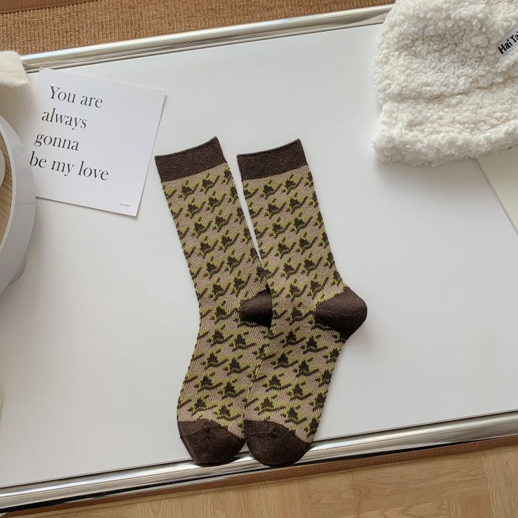 Retro Women's Warm Double Needle Embroidery Mid-calf Socks Houndstooth Free Size