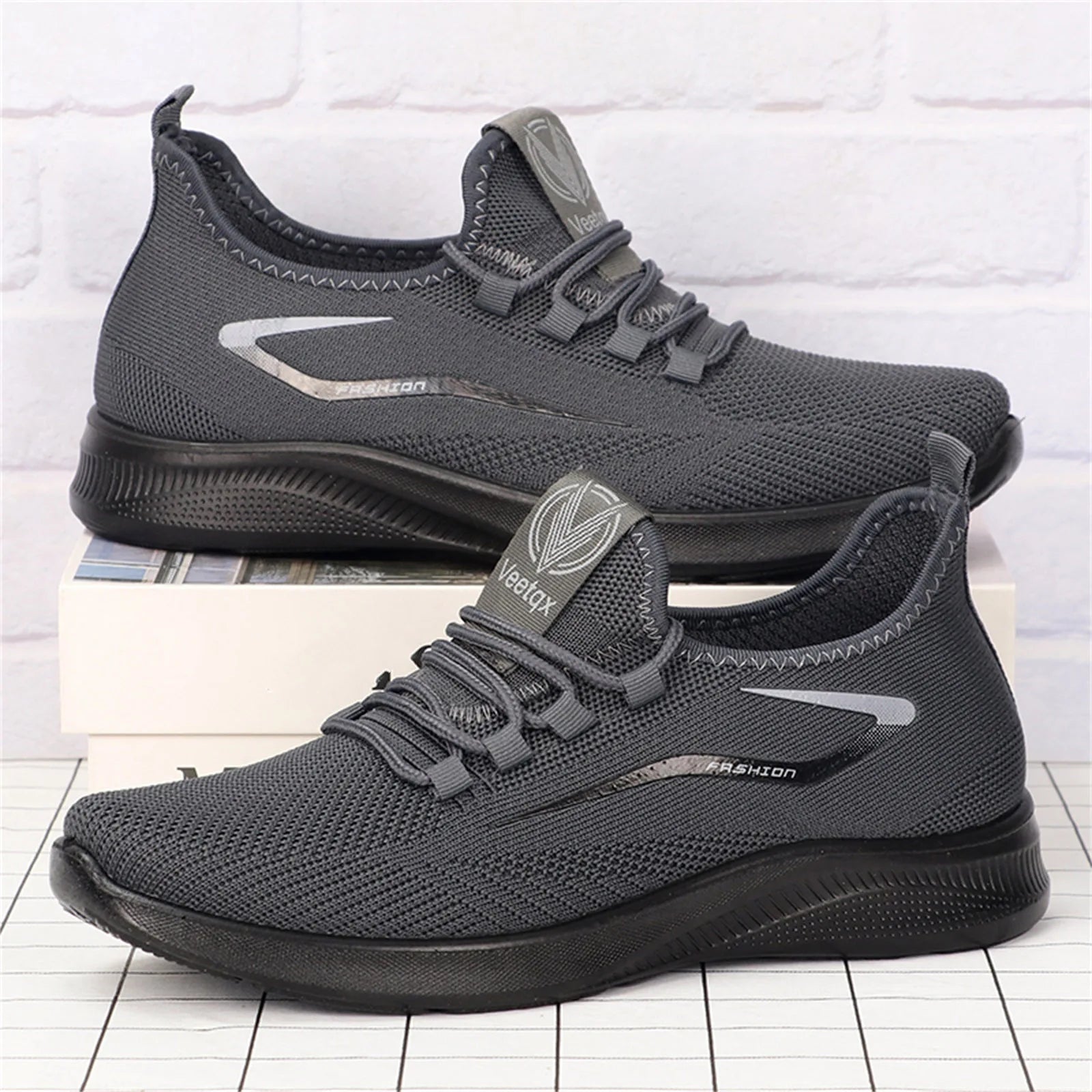 Mens Running Shoes Athletic Sneaker New Fashion Spring And Summer Sports Shoes Flat Bottom 2025 New Sneakers Women Casual Shoes
