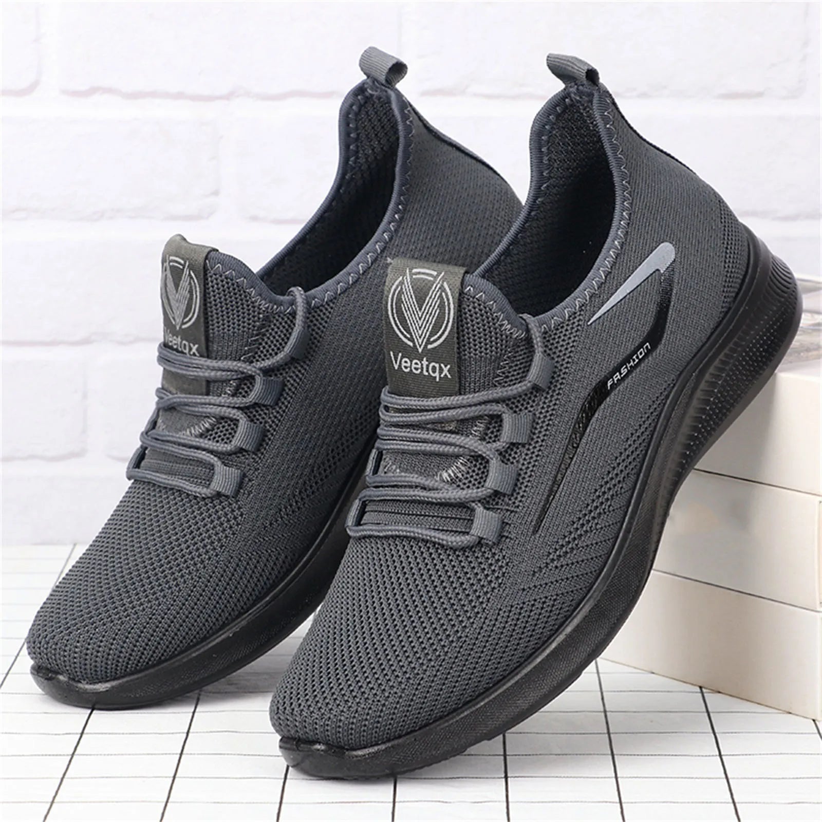 Mens Running Shoes Athletic Sneaker New Fashion Spring And Summer Sports Shoes Flat Bottom 2025 New Sneakers Women Casual Shoes Grey