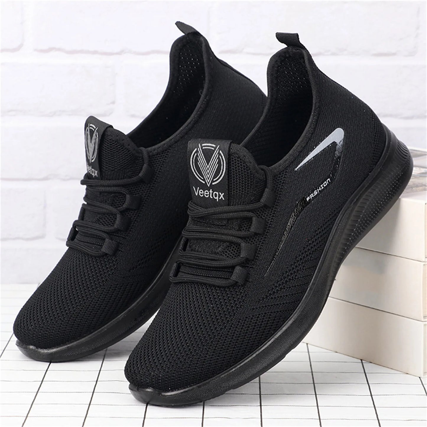 Mens Running Shoes Athletic Sneaker New Fashion Spring And Summer Sports Shoes Flat Bottom 2025 New Sneakers Women Casual Shoes Black