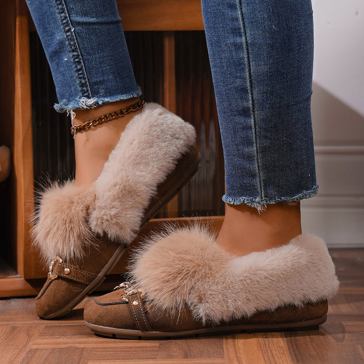 Cotton-padded With Velvet Lightweight And Comfortable Skin-friendly Plush Comfortable Versatile Women's Shoes Dark Brown