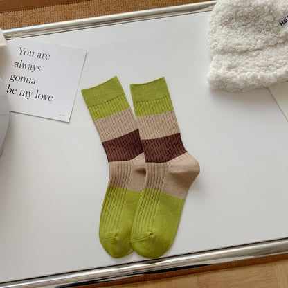 Retro Women's Warm Double Needle Embroidery Mid-calf Socks Color Matching Free Size